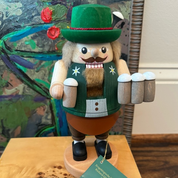 NWT German Oktoberfest nutcracker - Picture 1 of 6